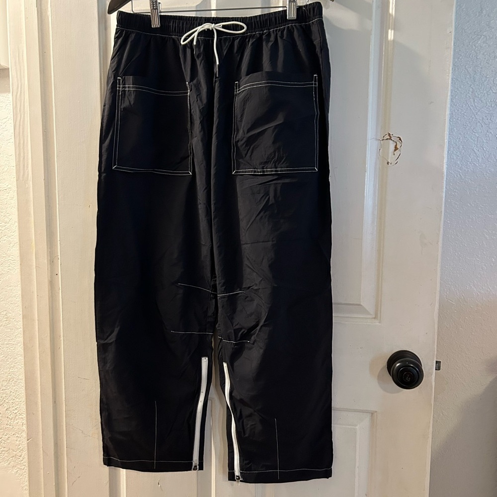 Free People Black Drawstring Jogger Pants with Contrast Stitching